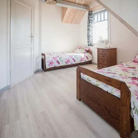 Skowronek * Szczytna